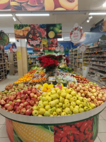 mele del reparto frutta gina srl d-italy